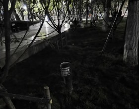 请“好人”把好人广场里的草坪灯扶正修复亮