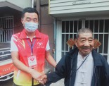“孝子”张超：用爱与责任托起“两片天”